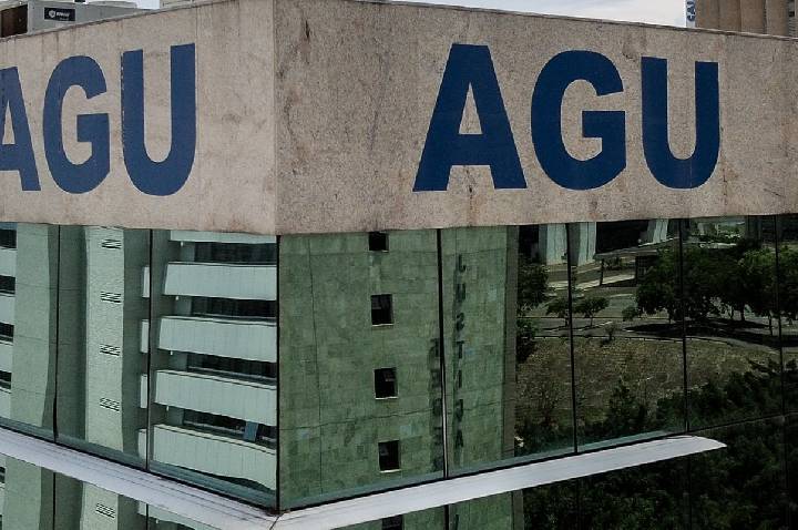 AGU diz ao STF que Lei da Dosimetria é inconstitucional