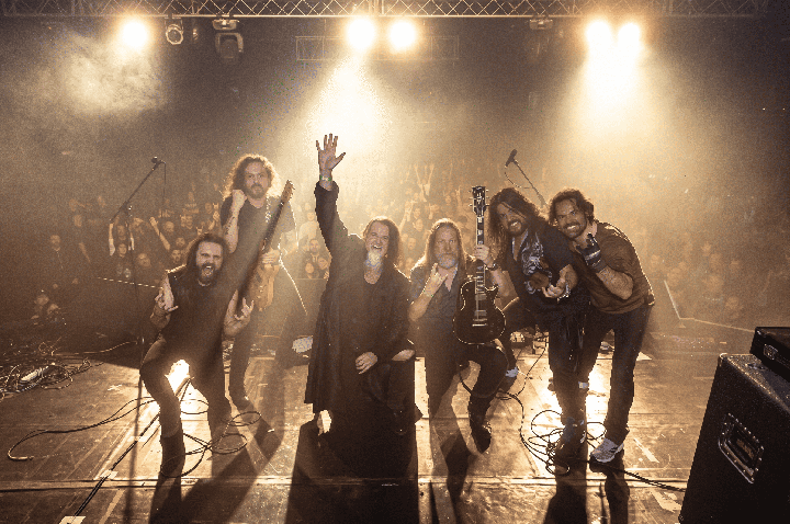 Armored Dawn faz show beneficente para APAE em Teresina