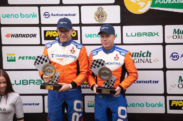 Brasileiros vão ao pódio no Paraguai e amplia liderança do Sul-americano de Rally
