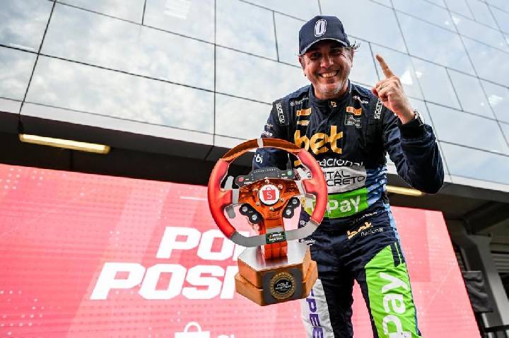 Cacá Bueno é o pole position da etapa SONIC Grand Prix