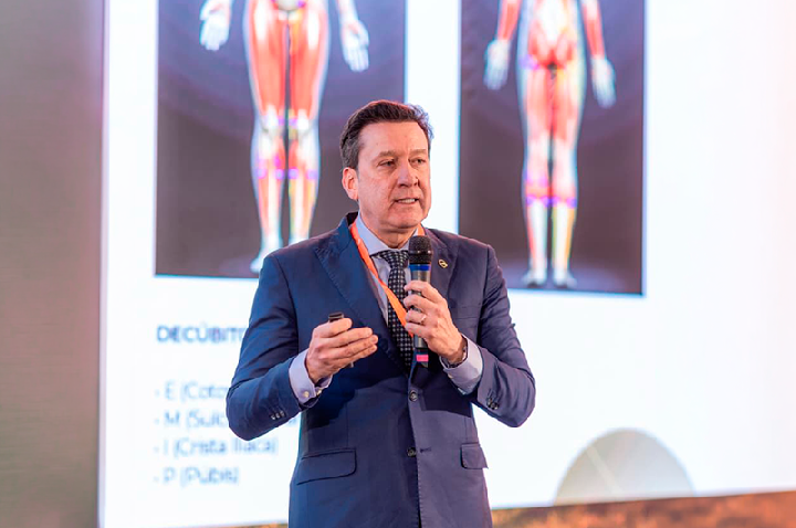 Cirurgião desenvolve método de precisão para lipoaspiração