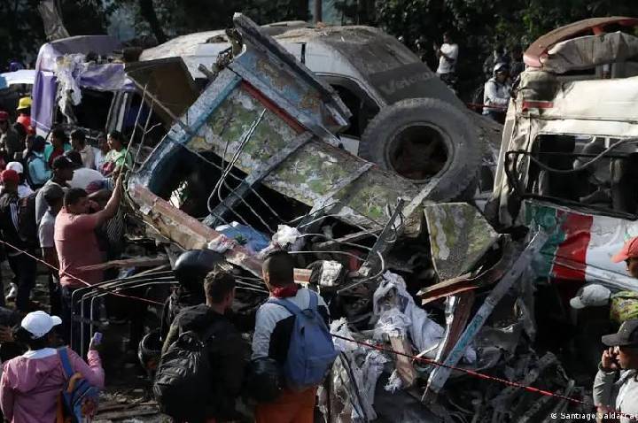 Colômbia enfrenta onda de violência às vésperas das eleições