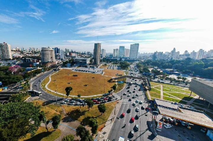 Com aumento real a servidores, proposta de reajuste salarial da gestão Marcelo Lima é aprovada na Câmara