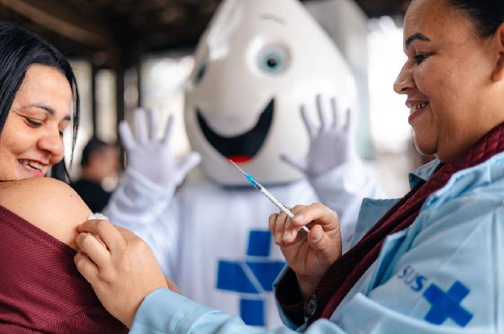 Com mobilização aos sábados, São Bernardo ultrapassa a marca de 111 mil vacinados contra a gripe 