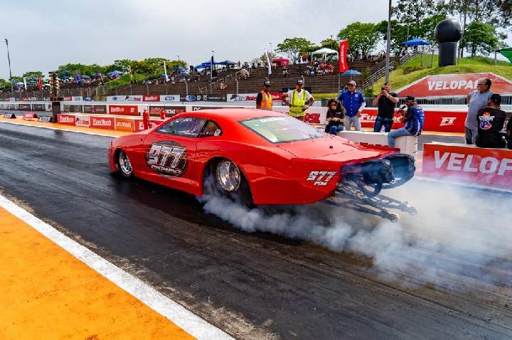 Copa FT BR Sport de Arrancada reúne os carros mais rápidos da América Latina entre esta sexta-feira (10/4) e domingo no Autódromo FuelTech Velopark