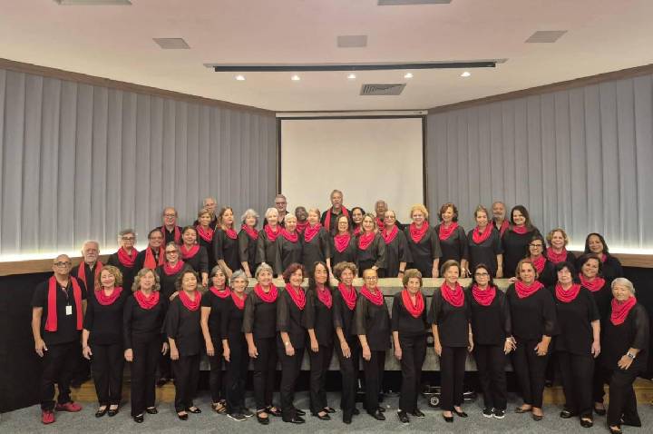 Coral do C.R. do Flamengo faz apresentação gratuita no projeto Música no Museu