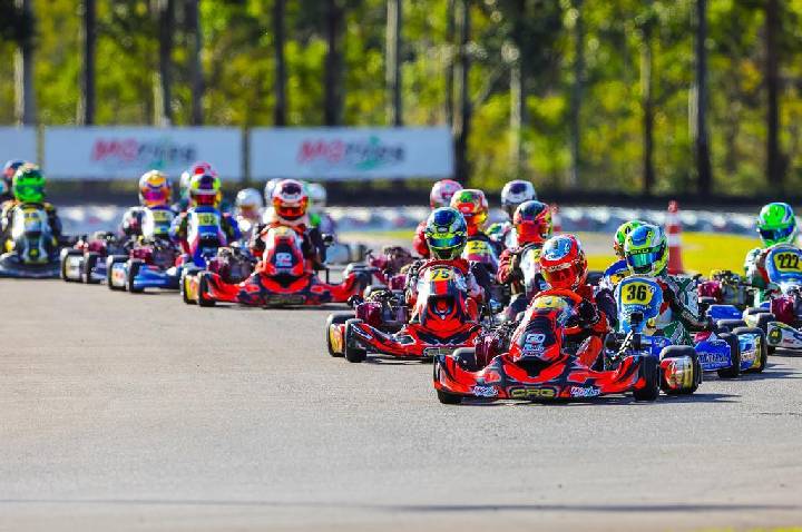 CRG é campeã invicta na F4 Sênior e garante título na Mirim no Campeonato Sul-Americano de Kart 4 Tempos