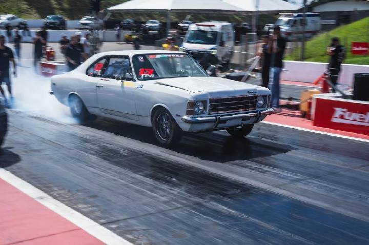 De sexta-feira (12/6) a domingo, 2ª etapa da Copa FT BR Sport de Arrancada reunirá novamente as motos e os carros mais rápidos da América Latina