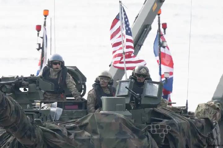 Em aparente recuo, Trump promete 5 mil tropas à Polônia