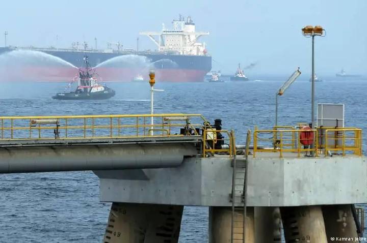 Emirados Árabes Unidos anunciam saída da Opep e Opep+