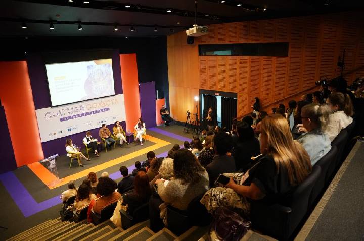 Encontro conecta educação, cultura e futuro