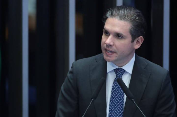 “Espero que o veto ao projeto da dosimetria seja derrubado”, afirma Motta