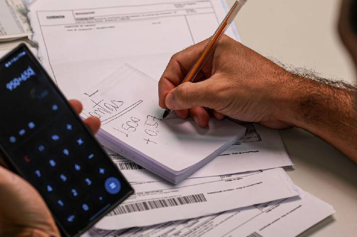 Estratégias de consumo aumentam volume de endividamento