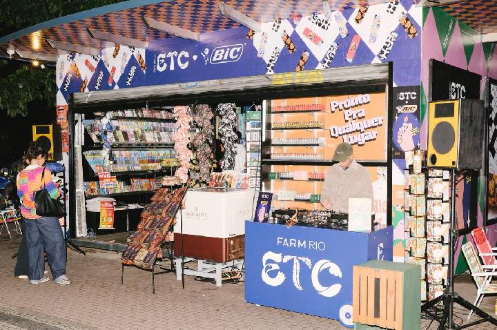 FARM Etc e BIC promovem ativação no Rio para lançar collab