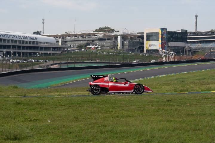 Fórmula Vee divulga calendário de treinos e provas em abril