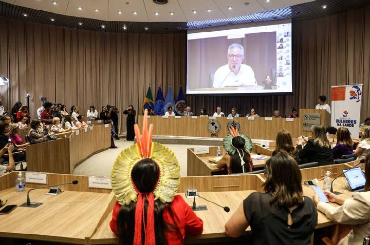 Governo lança fórum para fortalecer políticas de saúde da mulher