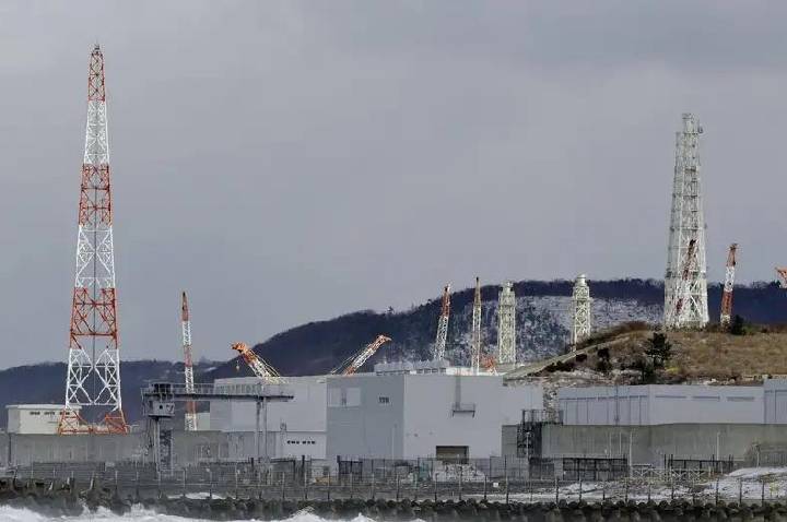 Japão quer trocar 14 velhos reatores atômicos até 2059