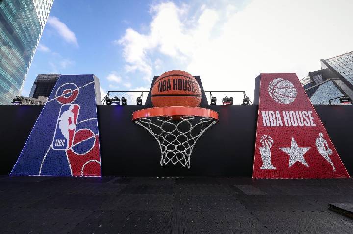 Jim Beam estreia na NBA House como destilado oficial do evento em São Paulo