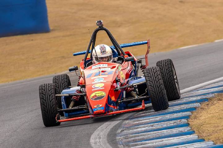 João Guimarães Retorna ao Velocitta com foco em pódios na 8ª Etapa da Fórmula eVolution