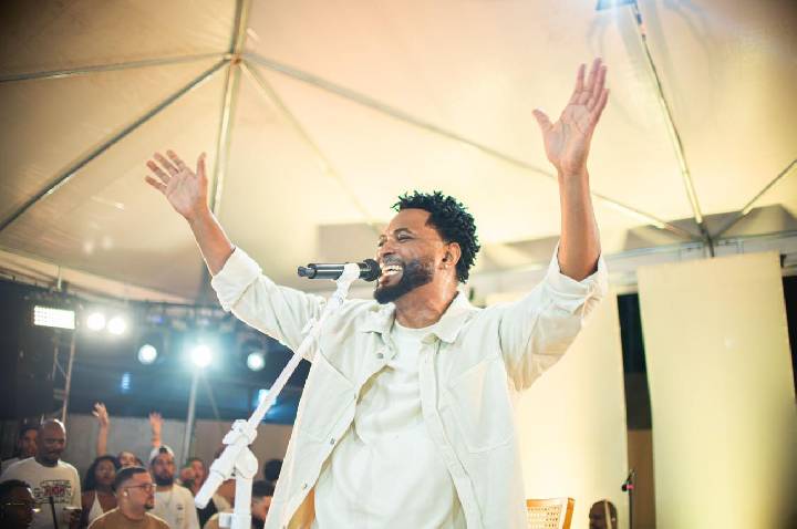 Julio Sereno lança EP 3 e encerra o audiovisual “Pagode do Julio Sereno”