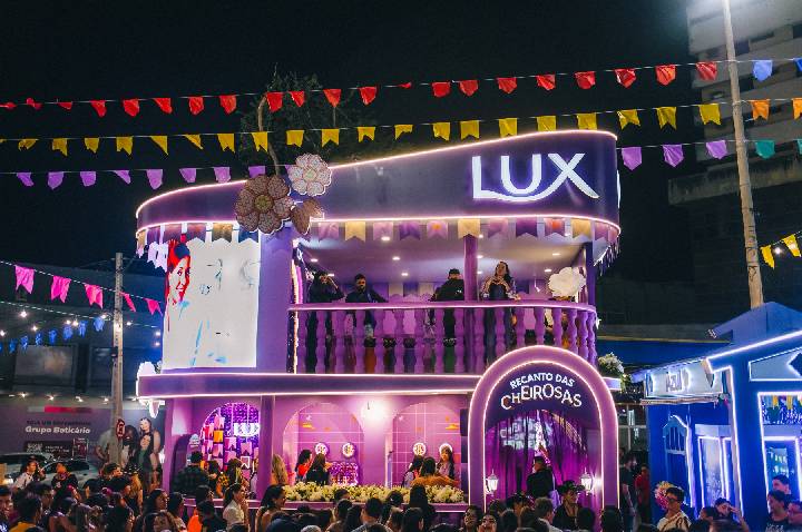 LUX amplia presença em festas de São João