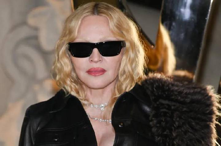 Madonna canta no Coachella com Sabrina Carpenter e lança música 'I Feel So Free'