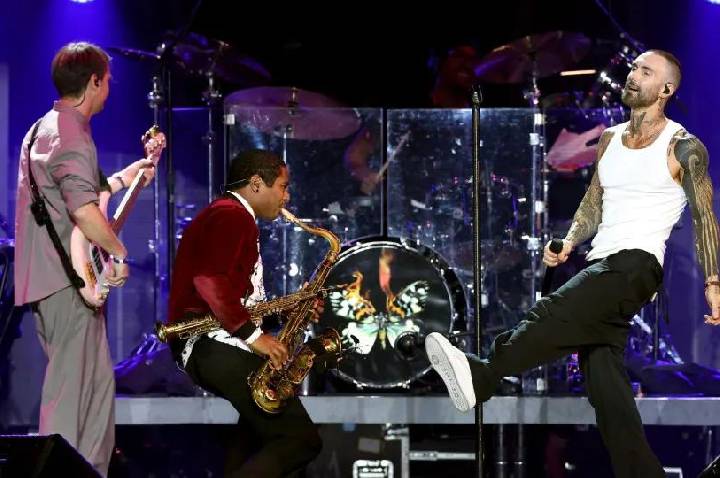 Maroon 5 anuncia shows no Brasil; veja como comprar ingressos
