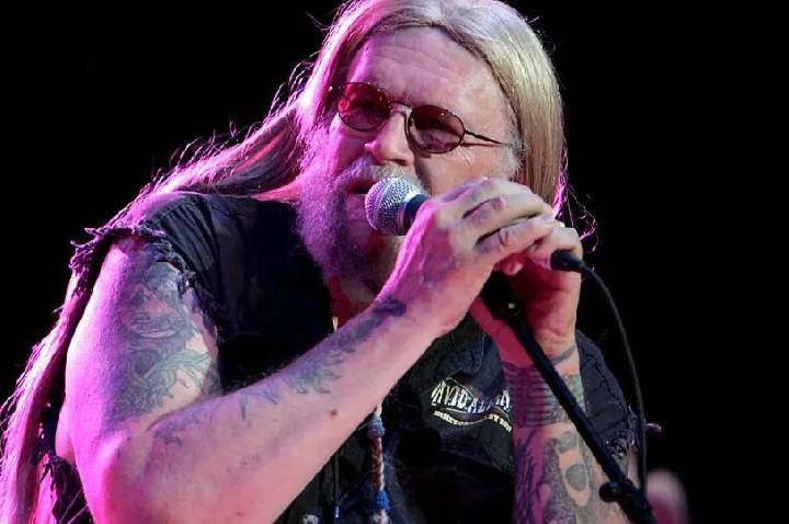 Morre David Allan Coe, astro polêmico da música country, aos 86 anos
