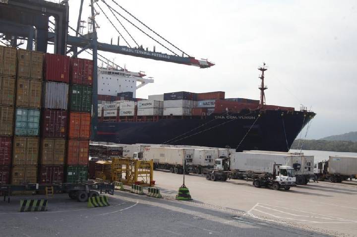 Mulheres podem se inscrever para curso gratuito de vistoria de contêiner em Santos