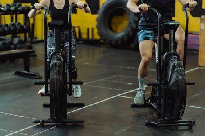 O melhor treino é aquele que você consegue manter.