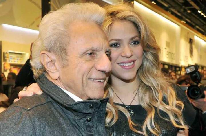 Pai de Shakira teve um AVC horas antes do show da cantora em Copacabana