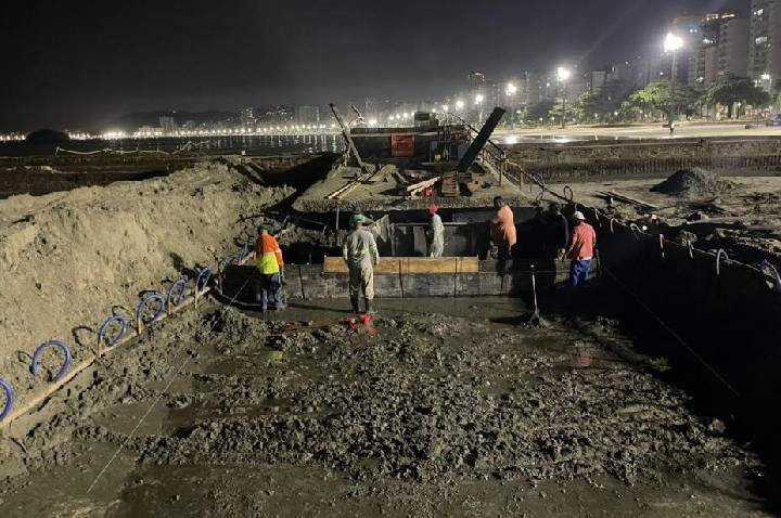 Passarela do canal 5, em Santos, é liberada provisoriamente