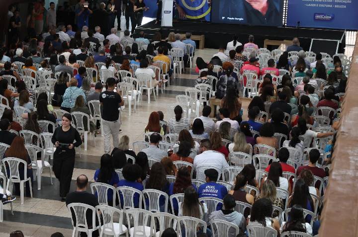 Prefeitura abre chamamento público para adesão de empresas ao Clube de Benefícios destinado aos servidores