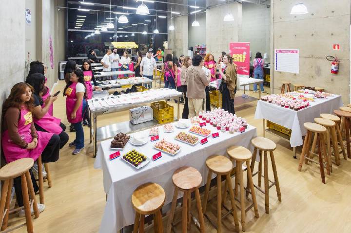 Projeto Doce Chef, patrocinado pela Fini Profissional, inaugura cozinha-escola em São Paulo com formação gratuita em confeitaria