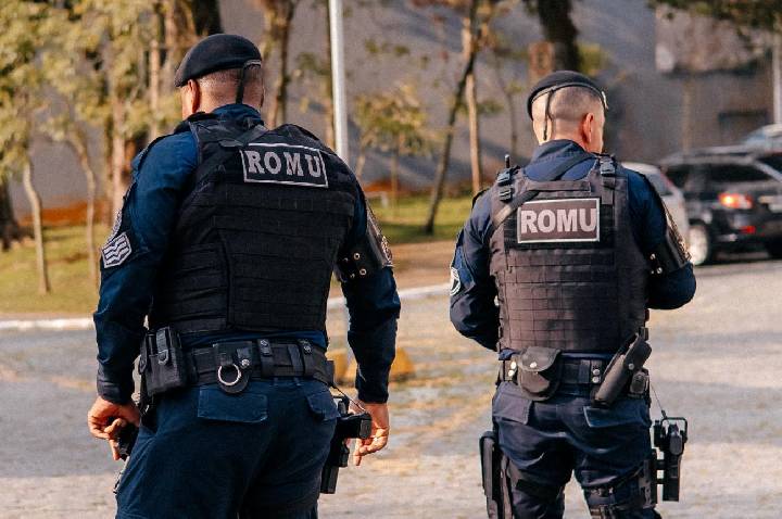 Romu age em segundos e salva bebê vítima de engasgamento em São Bernardo