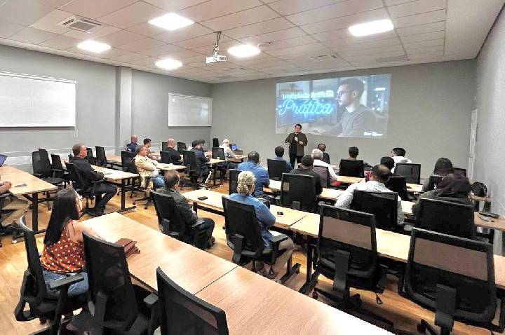 Sebrae-SP promove palestra gratuita sobre Inteligência Artificial para impulsionar negócios na Baixada Santista
