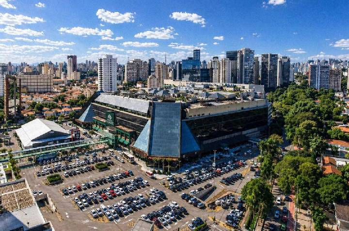 Shopping Eldorado promove campanha de arrecadação de agasalhos