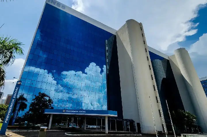 STF rejeita pedido de destaque para revisão de aposentadorias do INSS