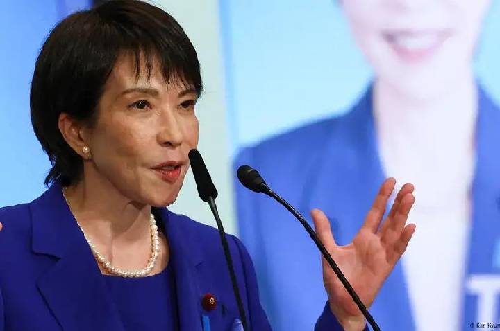 Takaichi deve se tornar a primeira mulher a liderar o Japão