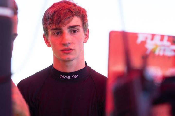 Tito Giaffone acelera para consolidar nome na NASCAR Brasil em 2026