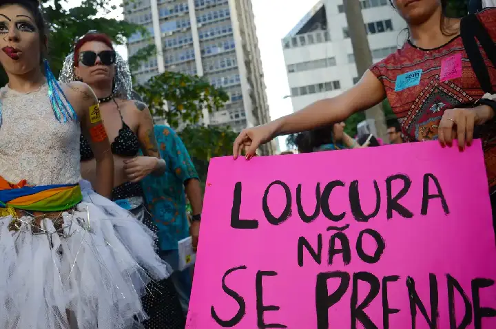 Tratamento humanizado ainda é desafio na luta antimanicomial no país