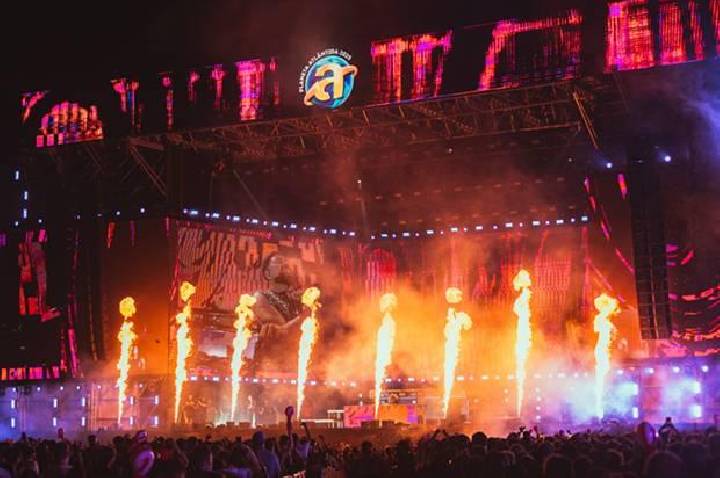 Venda de ingressos para o Planeta Atlântida 2026 começa nesta segunda-feira  Festival está marcado para os dias 30 e 31 de janeiro, na Saba, em Atlântida