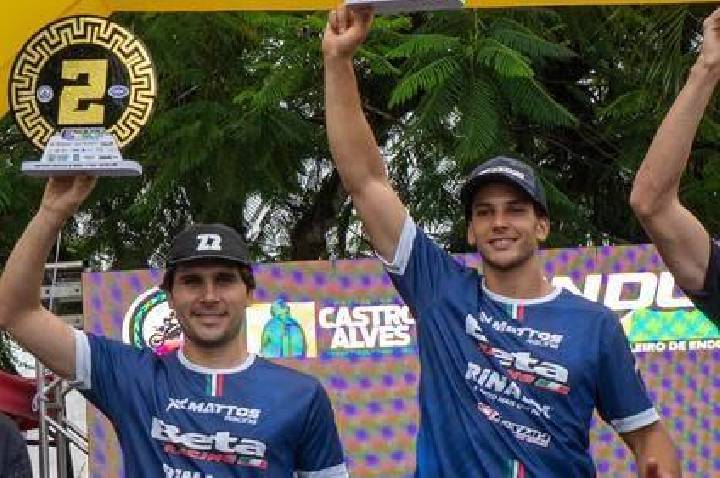 Vitória do Team Rinaldi com a dobradinha na geral Elite de Camilo Herrera e Renato Paz, na Bahia