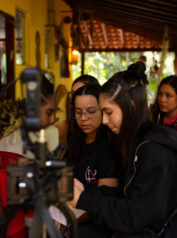 Curta-metragem Alfredo é gravado em Uberlândia, produzido por Lara Pires