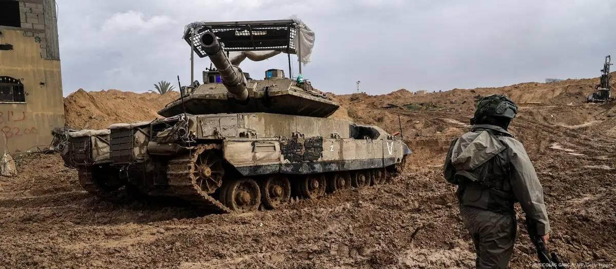 Israel fez palestinos em Gaza de escudo humano, diz jornal