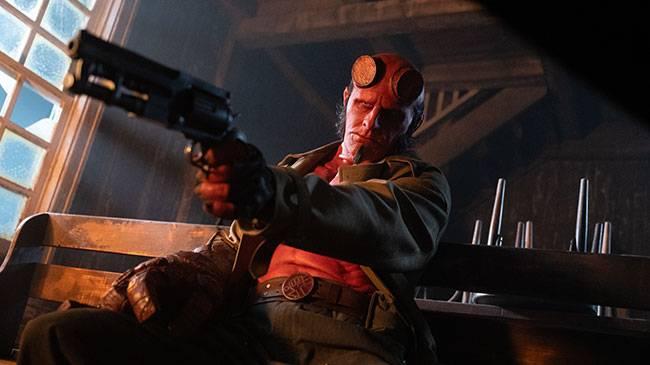 Ele está de volta! Hellboy e o Homem Torto chega aos cinemas nesta quinta