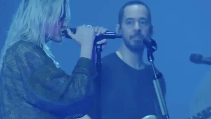 Filho de Chester Bennington reclama de não ter sido convidado para show do Linkin Park