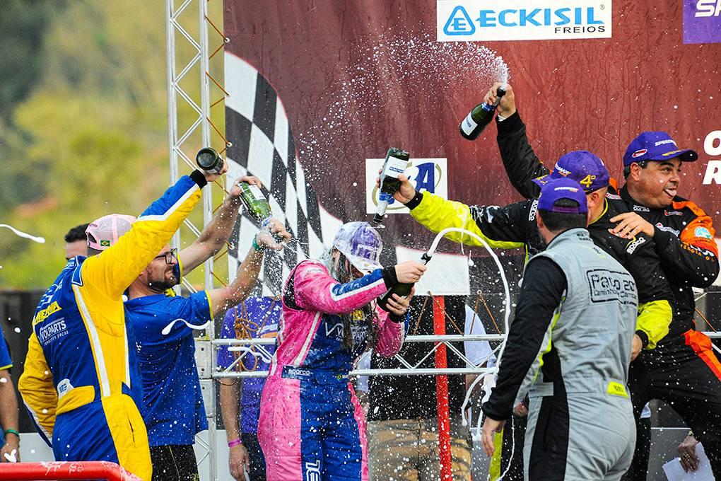 Paranaense vence a 3ª corrida da Fórmula Truck em Guaporé