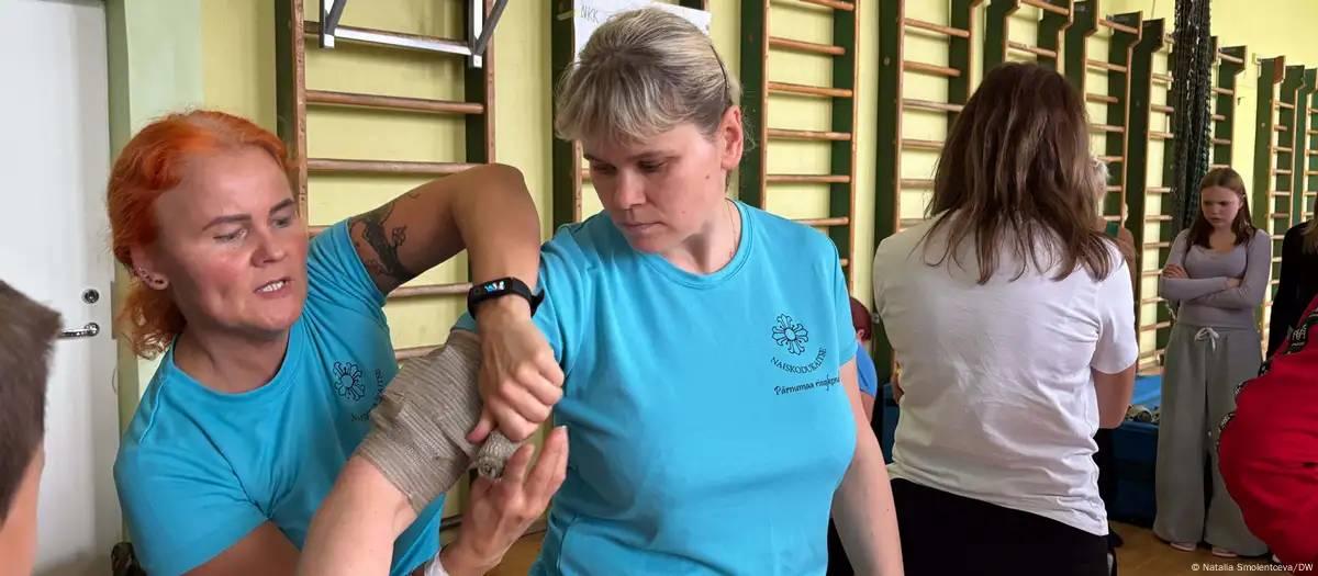 Estônia simula fuga da população em caso de invasão russa