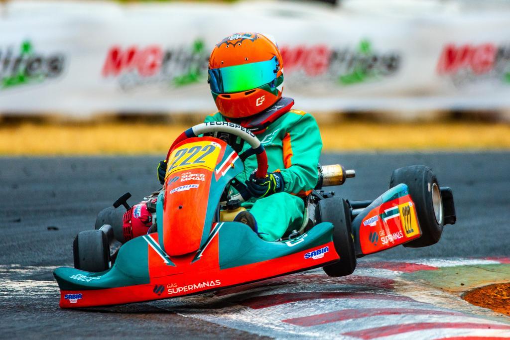 Gabriel Souza mira a vitória na oitava etapa da V11 Aldeia Cup em busca da liderança